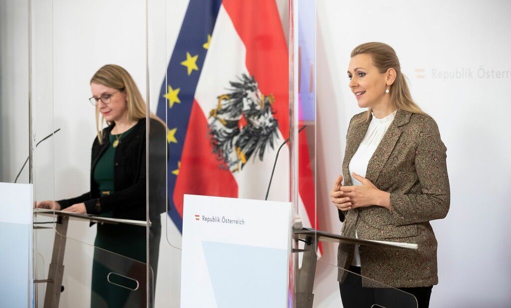 Plagiatsvorwürfe gegen Ministerin
