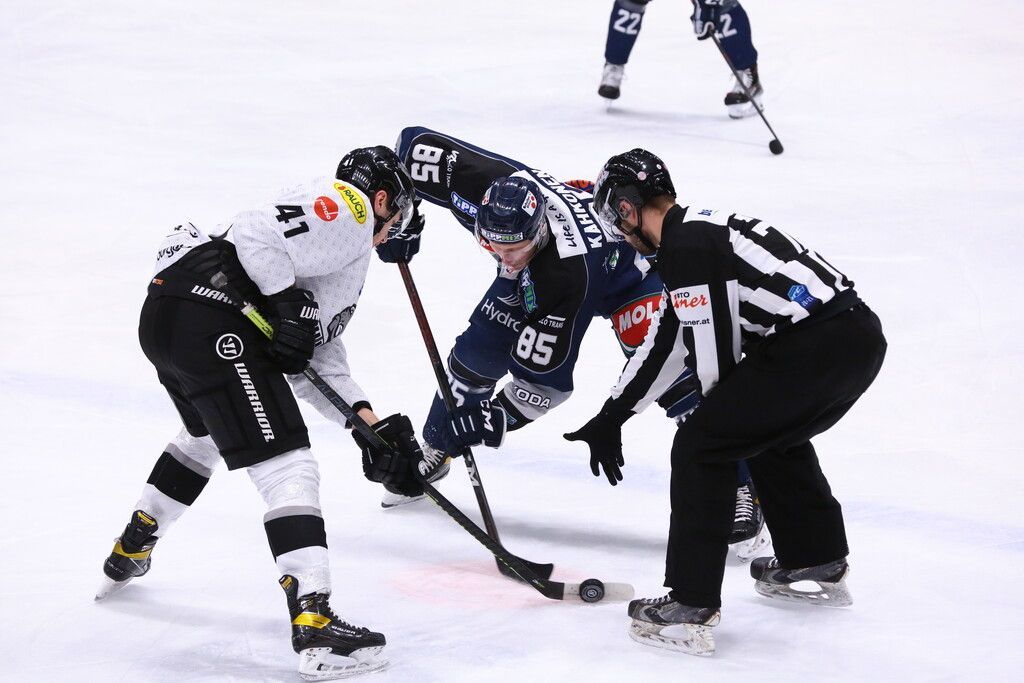 3:0-Erfolg der  Bulldogs in Ungarn