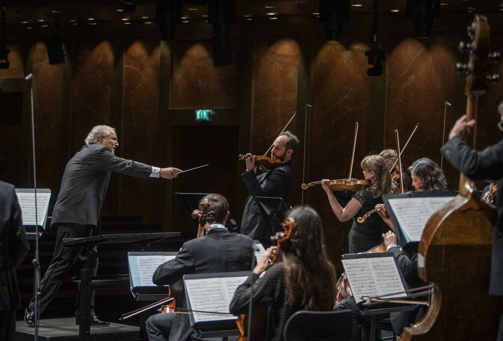 Manfred Honeck dirigiert Symphoniker