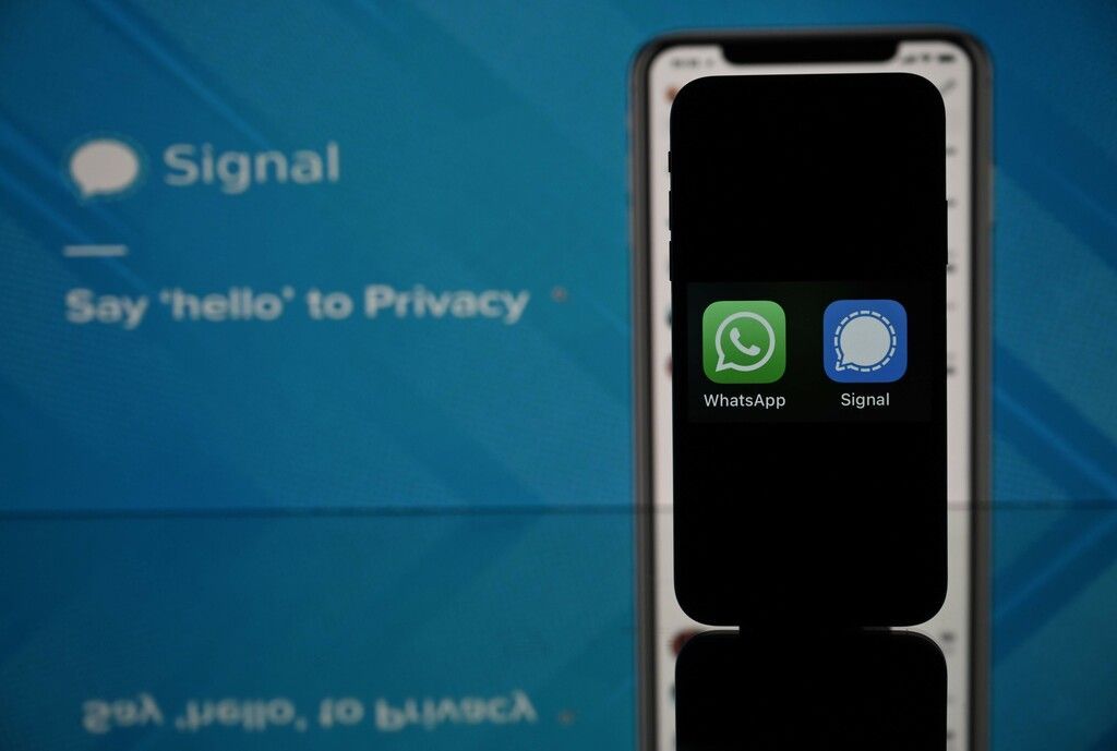 Adieu WhatsApp, hallo Signal! »A9, D1