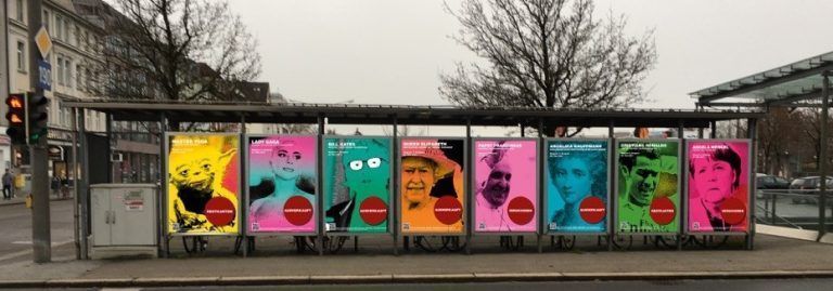 Kommen der Papst, Bill Gates und Angela Merkel? Werbeflächen weichen einmal lustvoller Kunst. sandner