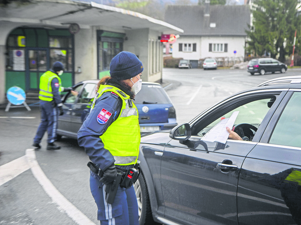 Vorarlberg durch Testpflicht eingekesselt