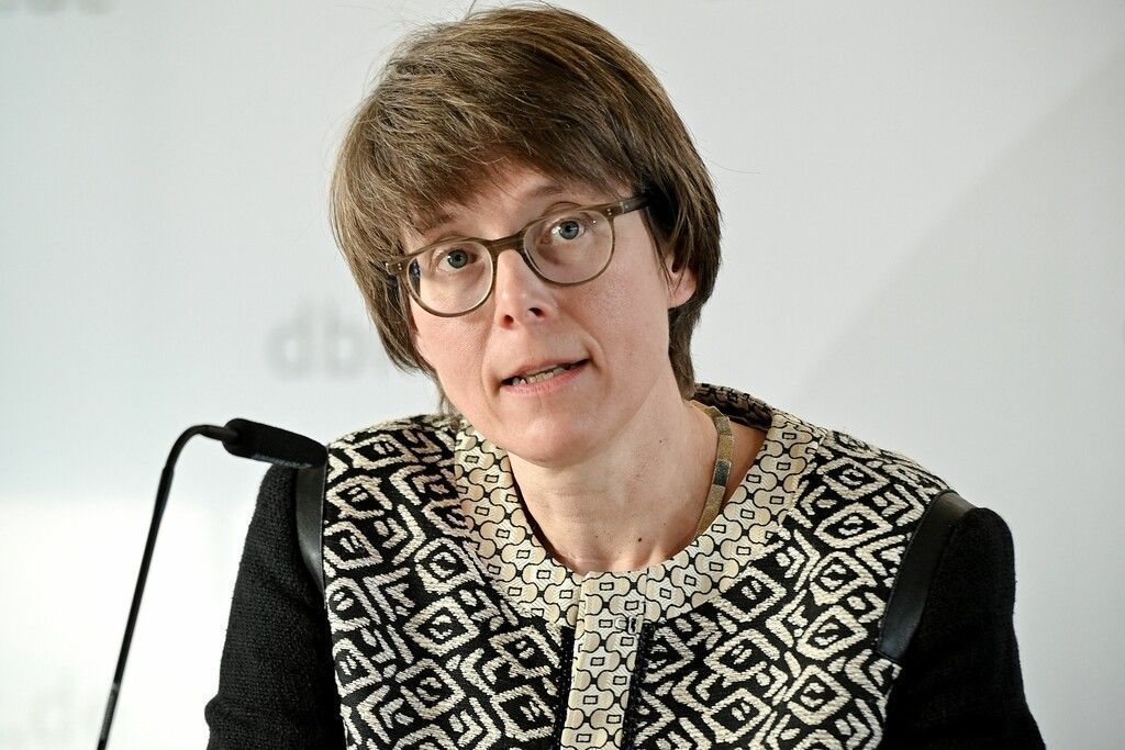 Politik in Kürze