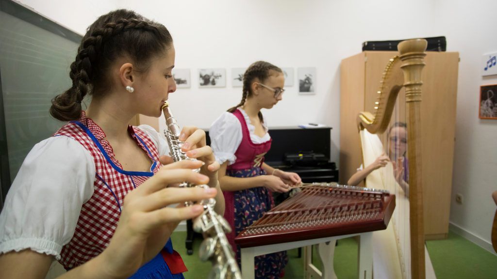 Musikschulen sind offen, prima la musica heißt es aber noch nicht