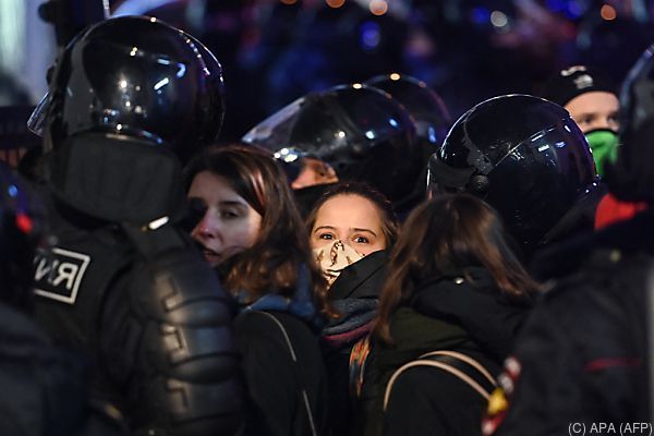 Russland verklagt Google, Facebook und Twitter