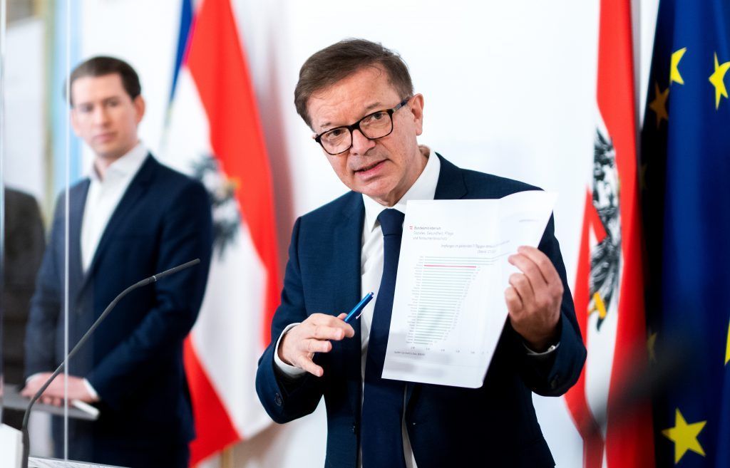 Regierung berät über weitere Corona-Maßnahmen