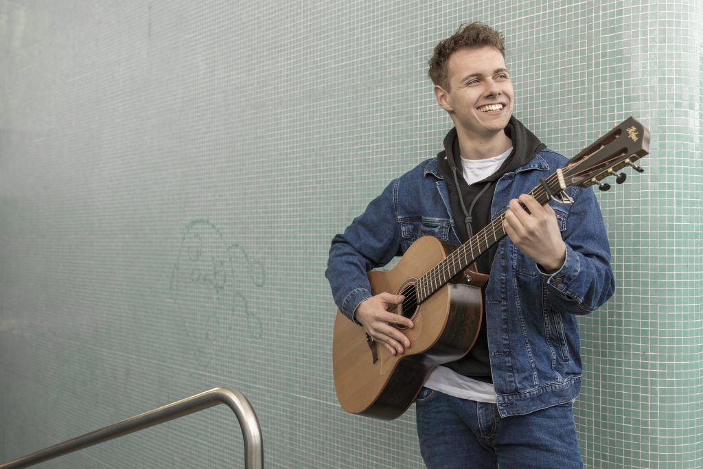Nenzinger veröffentlicht Song mit „The Voice“-Kandidatin
