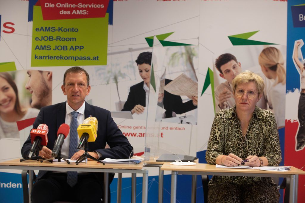 3900 Stellenangebote im Land