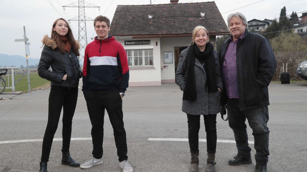 Am Koblacher Rheindamm schreien die Möwen