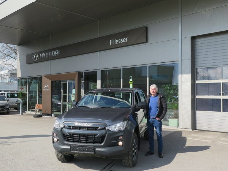 Bietet seit Kurzem neben Hyundai auch die Marke Isuzu an - der Feldkircher Autohändler Walter Johannes Friesser. VN/Strele