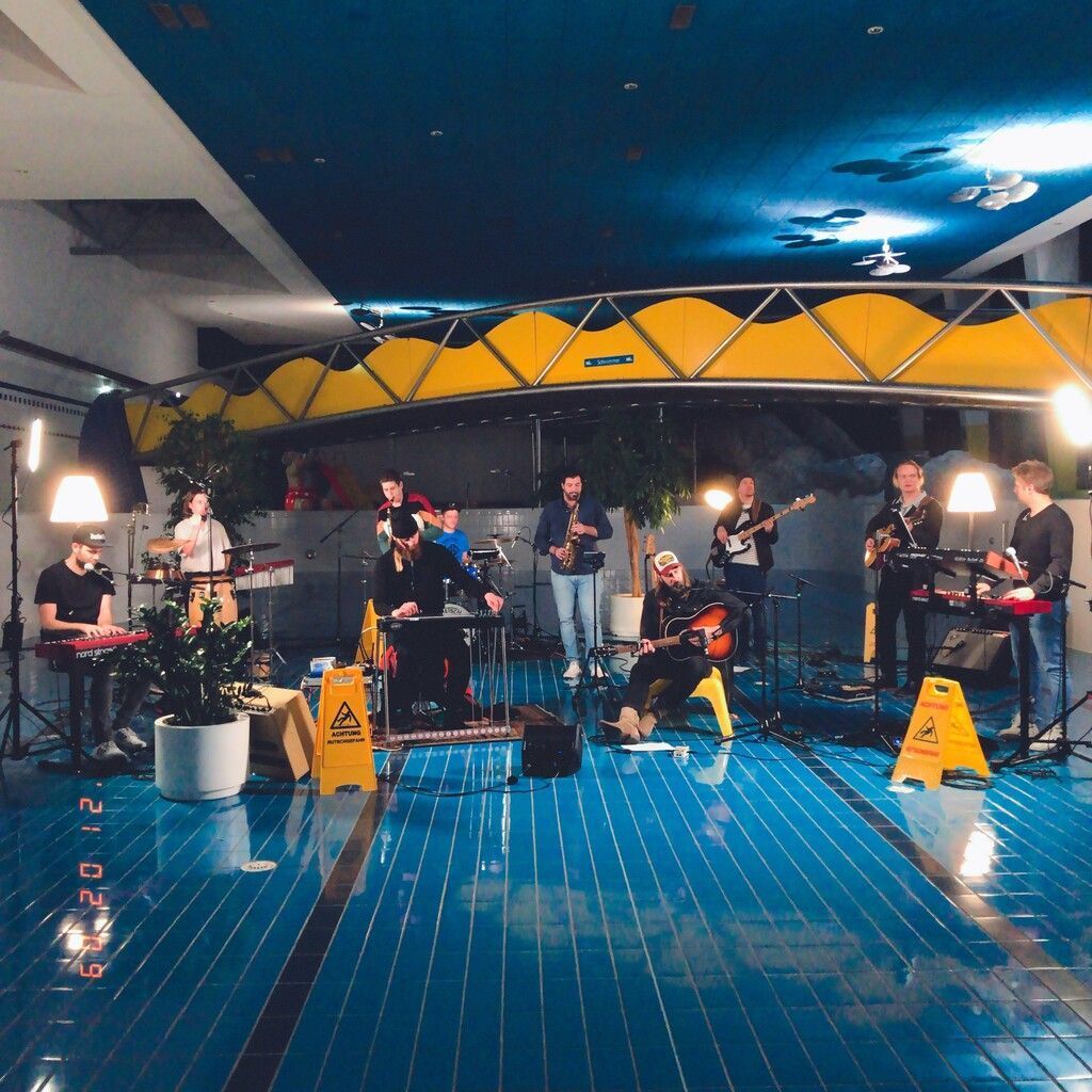 Firobad-Jazz-Combo füllte Val-Blu-Pool mit Leben