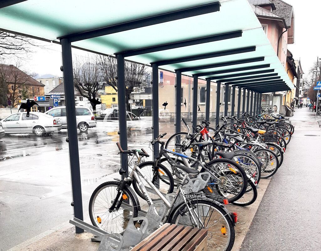 Stadt Bludenz fährt mit alten Rädern ab