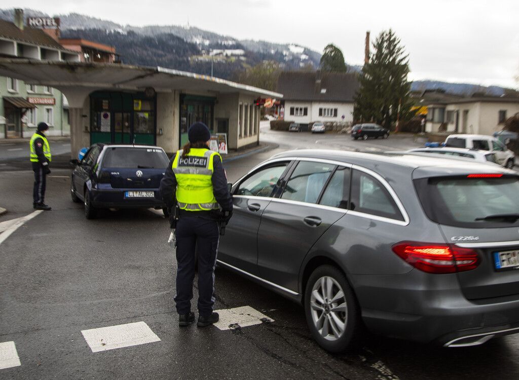 Schon 3000 Ansuchen zur Steuerrückzahlung an den Grenzen eingebracht. »A5