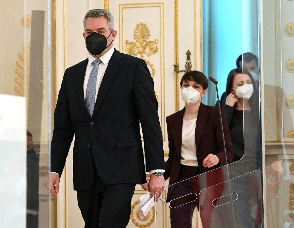Zwei Säulen für den Verfassungsschutz
