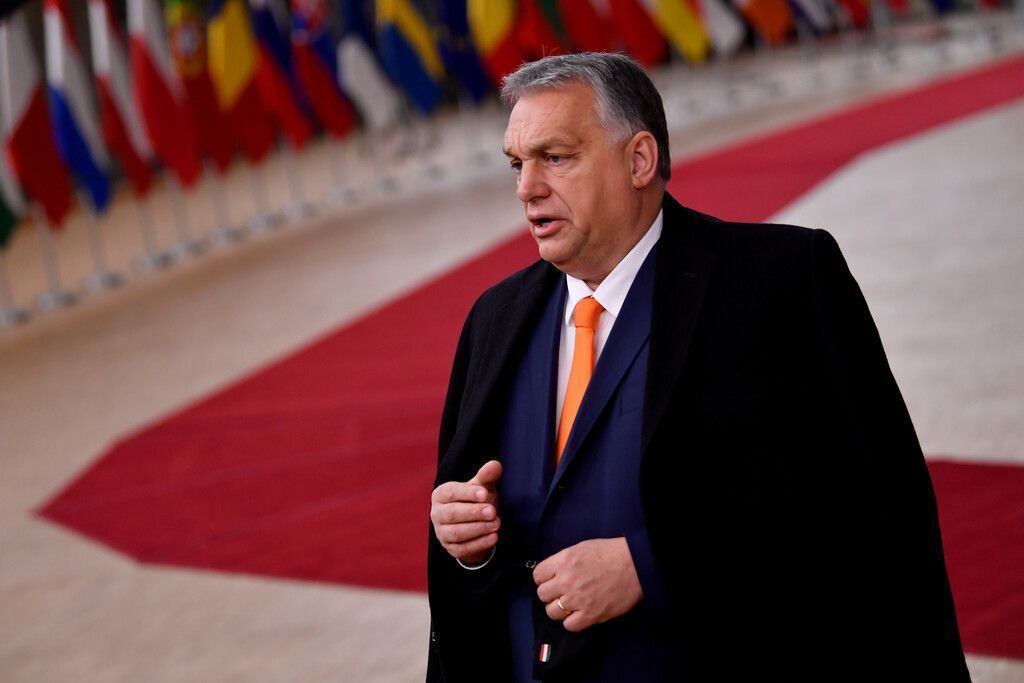 Politik in Kürze