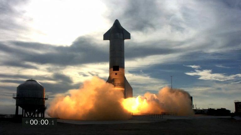 Starship soll heuer schon um den roten Planeten fliegen. SpaceX