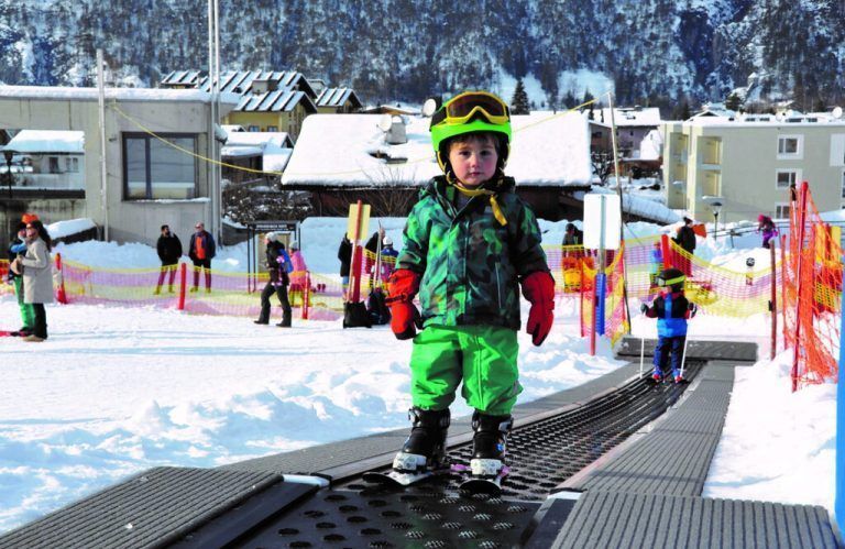 Sunkid will Gemeinden mit dem Zauberteppich-Förderband eine Möglichkeit bieten, ein kleines Skigebiet im Dorf zu erhalten. sunkid