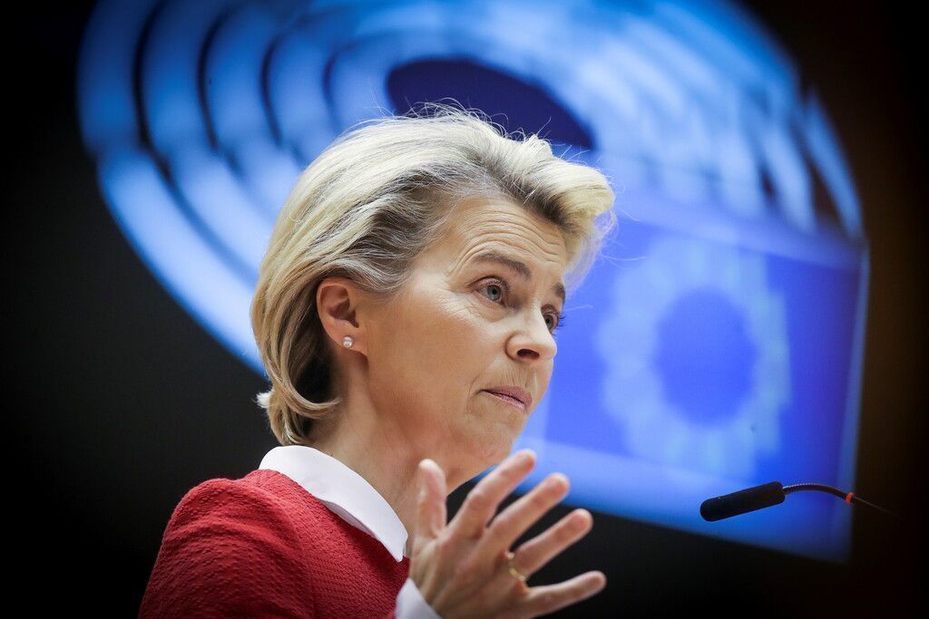 Politik in Kürze