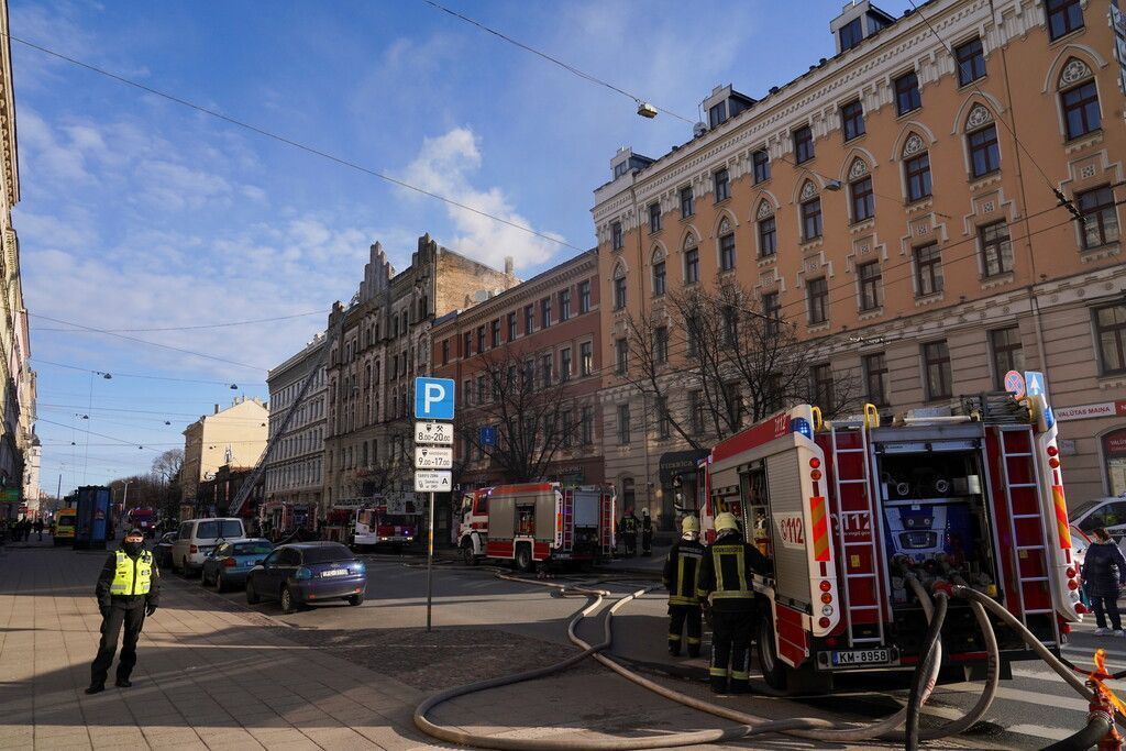 Acht Tote bei Brand in illegalem Hostel