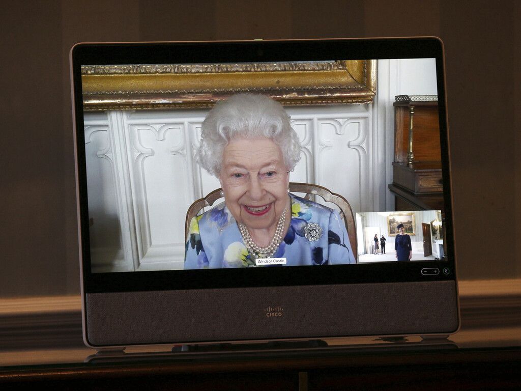 Queen arbeitet wieder