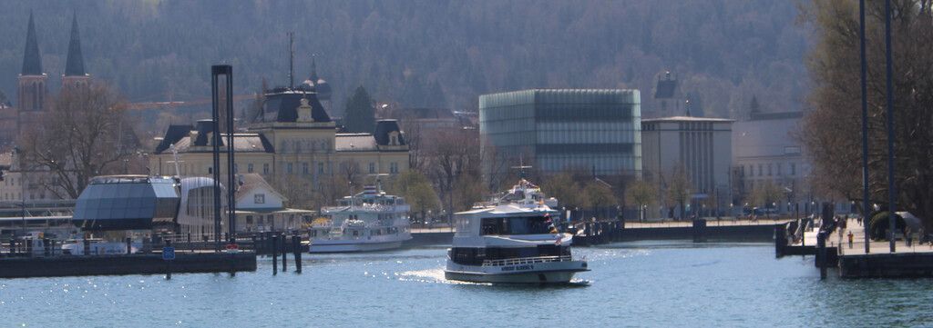 Internationale Bodenseeflotte bleibt weiterhin im Hafen