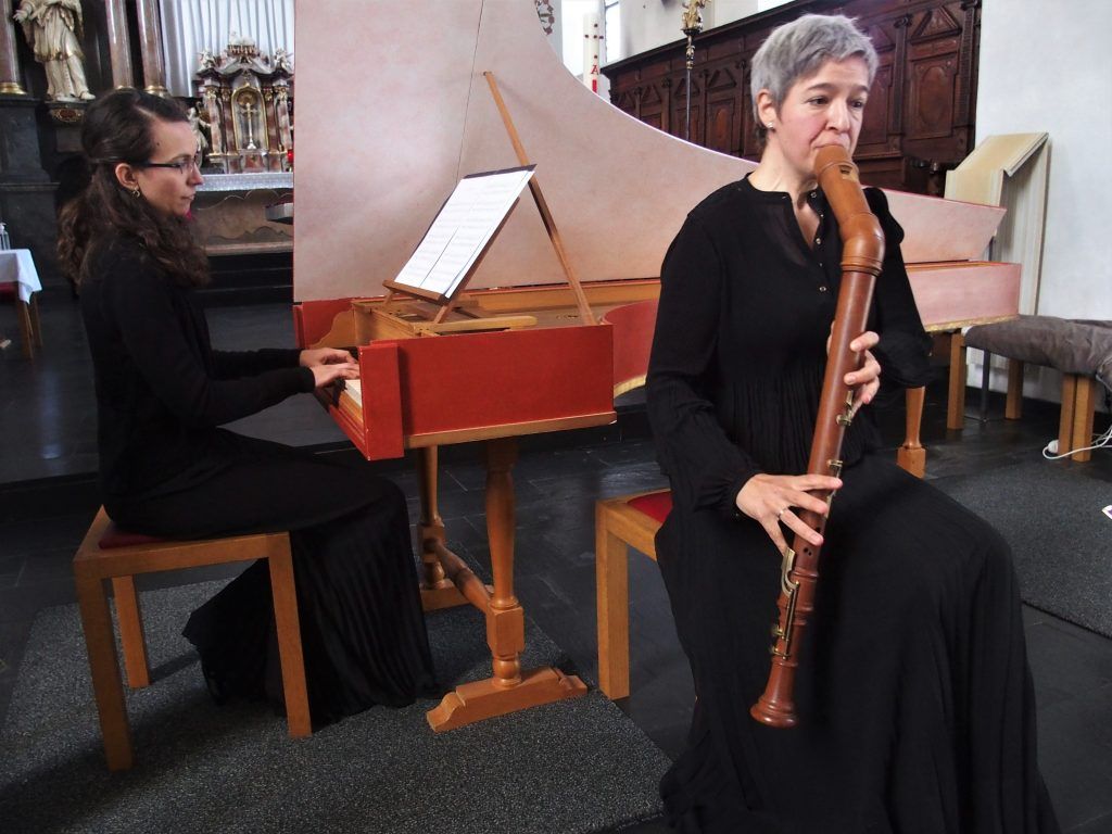 Alte Musik mit klammen Fingern