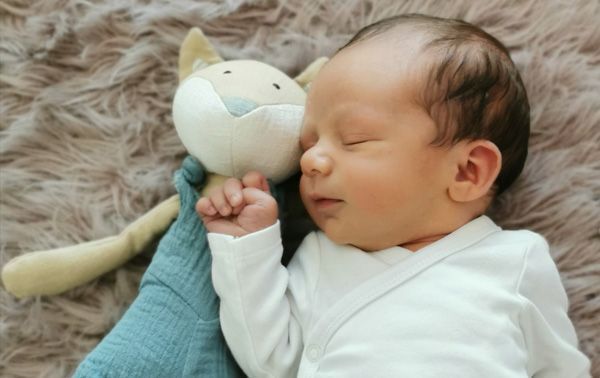 Geburt von Jonas Ezekiel Erdmannm am 1. Mai 2021