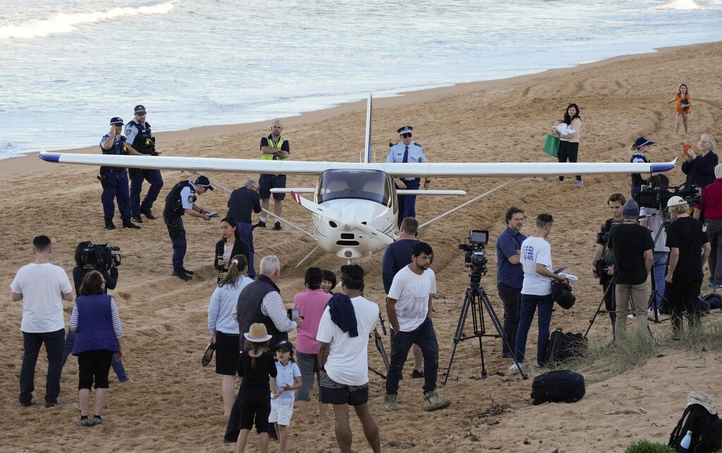 Notlandung am Strand in Sydney