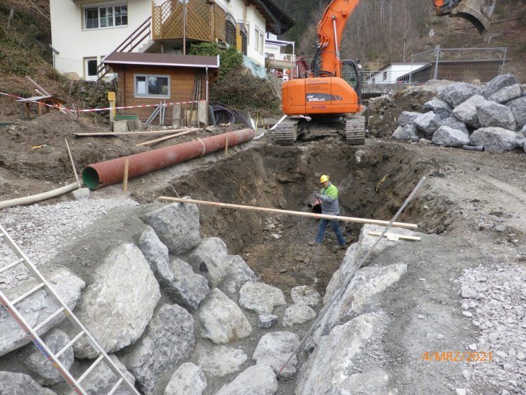 Die Verbauung erfolgte naturnah.