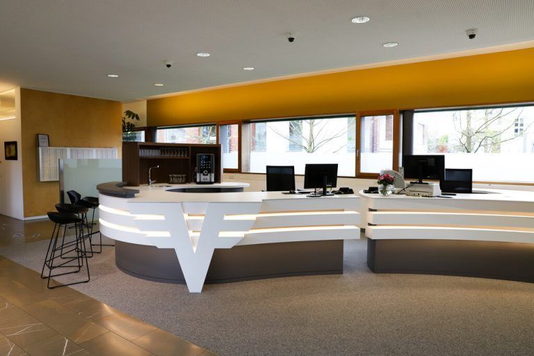 Die Volksbankfiliale Lustenau präsentiert sich in völlig neuem Ambiente.VB