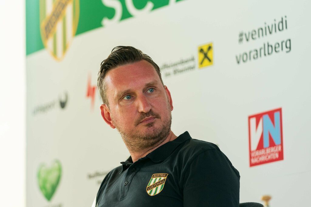 Trainer gesucht! Frühes Aus für Austrias Hoffnungsträger Alexander Kiene. »C1