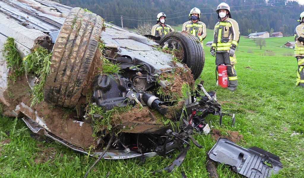 Bregenzerwälderin (15) starb bei Unfall in Krumbach. »A8