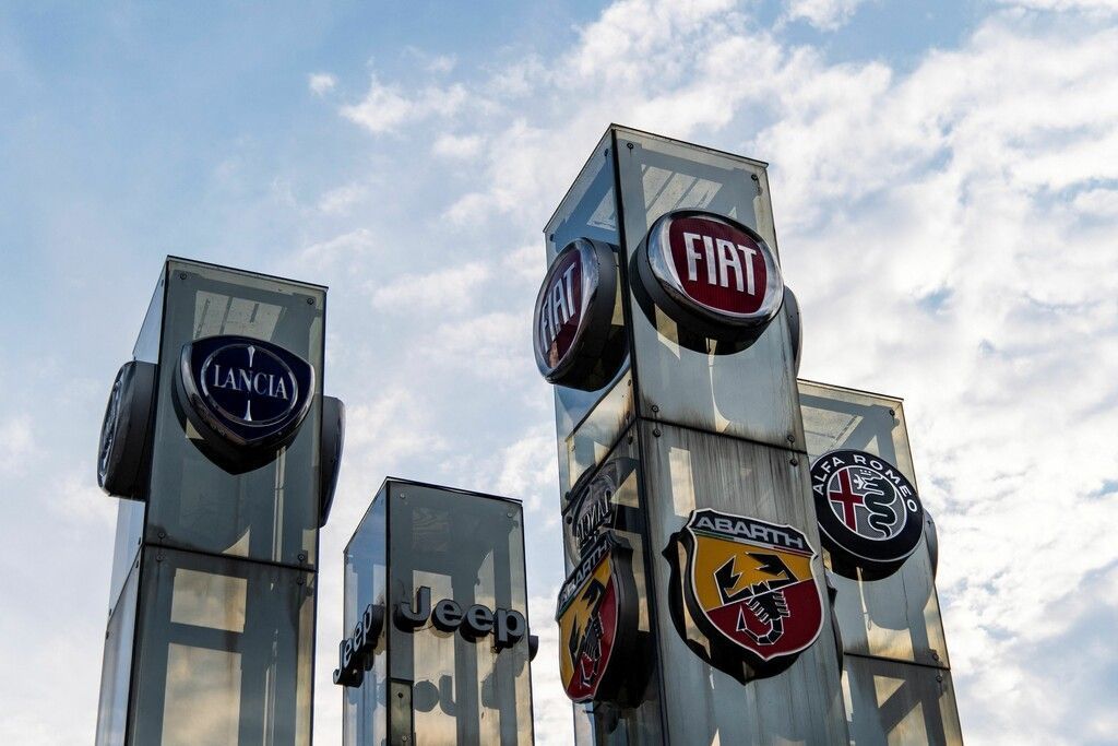 Autokonzern kündigt Händlerverträge