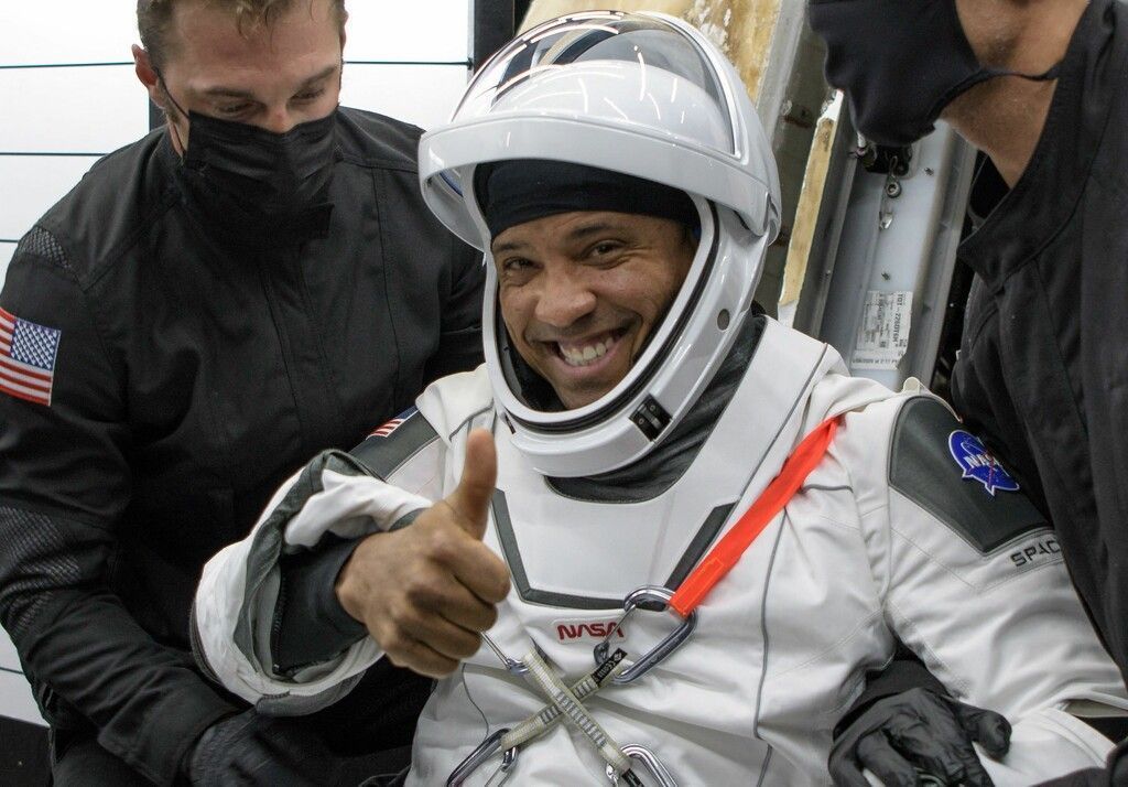 Nach rund sechs Monaten: Astronauten zurück auf der Erde