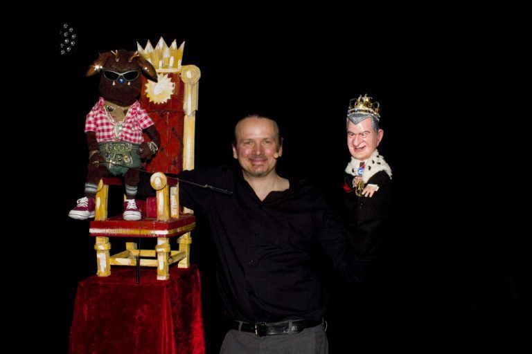 Joe Heinrich eröffnete mit dem Wolpert und König Söder das Jubiläumsfestival. Franc