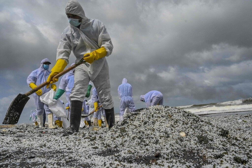Plastikteilchen verschmutzen Strand