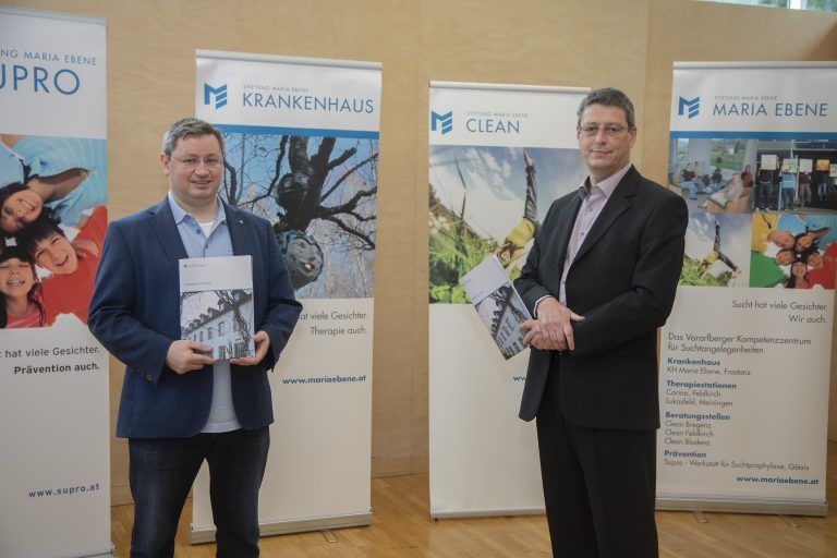 Primar Philipp Kloimstein (l.) und Verwaltungsdirektor Günter Amann.