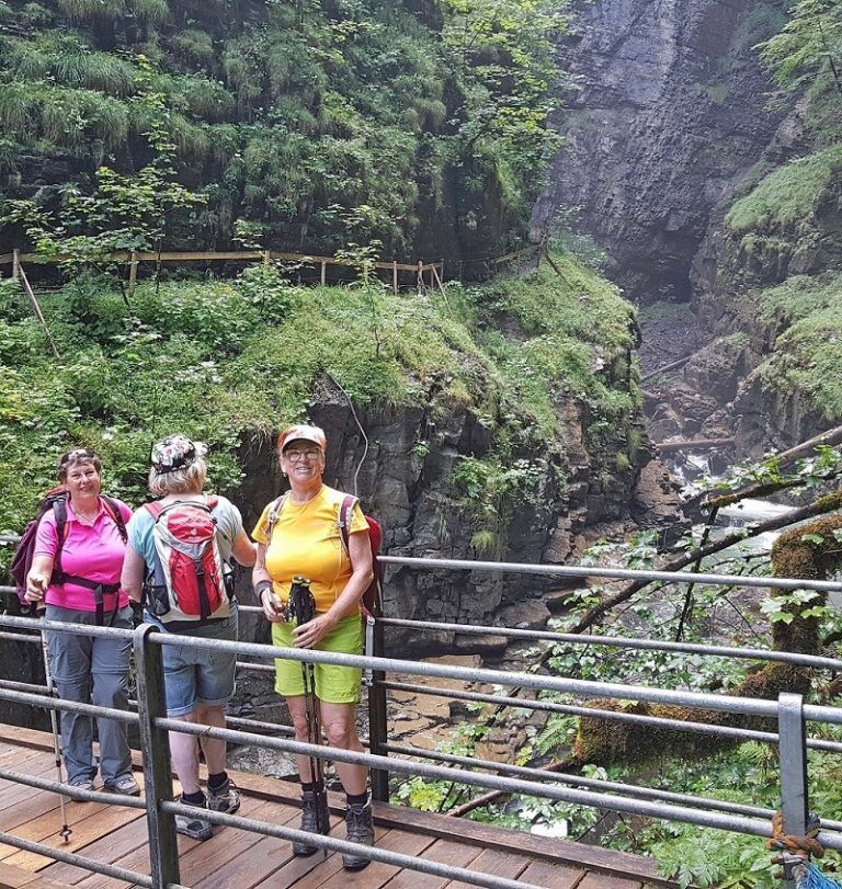 PVÖ-Aktivprogramm startet mit Radfahren und Wanderung.PVÖ