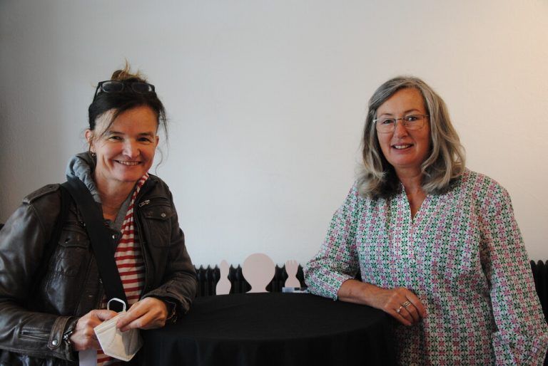 Regisseurin Brigitta Soraperra und Angelika Maurer kamen zur Lesung ins TaS.