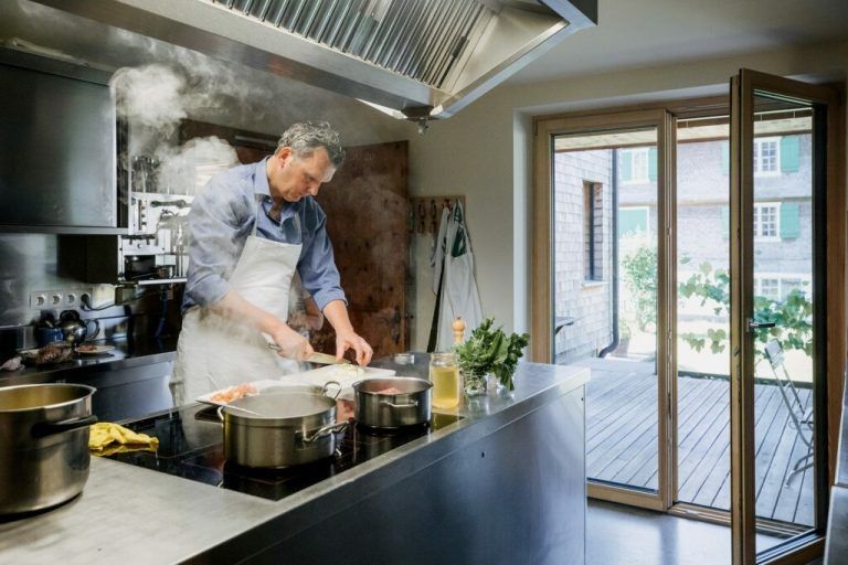 SPAR ist der stärkste Partner der Vorarlberger Landwirtschaft und hat über 3000 Produkte aus dem Land im Sortiment.