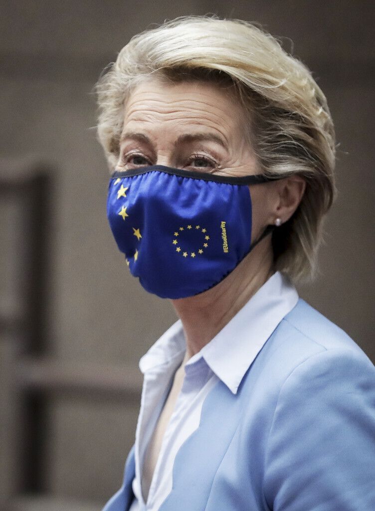 Politik in Kürze