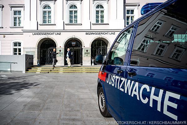 Prozess wegen Mordversuchs in Linz wegen Attacke auf Bruder