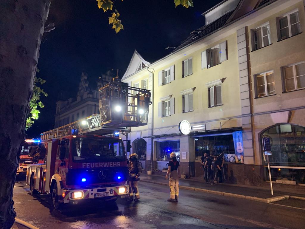 Dornbirn: Person nach Brand in Lebensgefahr