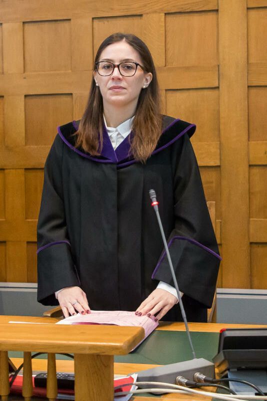 Richterin Sabrina Tagwercher verhängte eine teilbedingte Haftstrafe wegen mehrerer Vergehen der gefährlichen Drohung. <span class="copyright">vn/steurer</span>