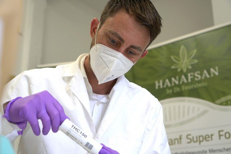 „Hanf und CBD sind im europäischen Spitzensport angekommen“, sagt CEO und Gründer Daniel Feurstein.  hanafsan