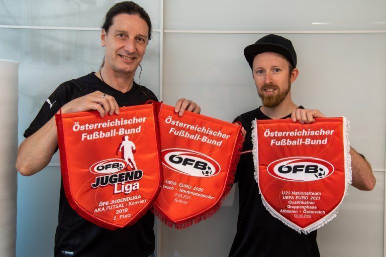 Herwig Jäger mit Partner Julian Büchele (v.l.): Sie produzieren für die österreichische Fußballnationalmannschaft. VN/Lerch