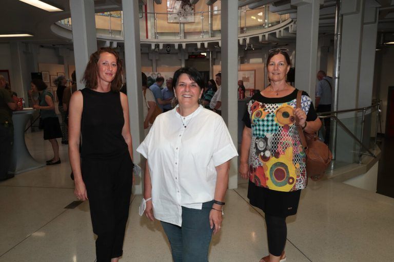 Johanna Isenberg, Elisabeth Fischnaller und Claudia Katz vom ARTelier.