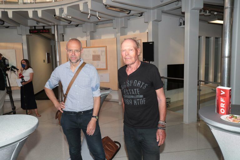 Künstler Christian Geismayr und Gernot Riedmann.