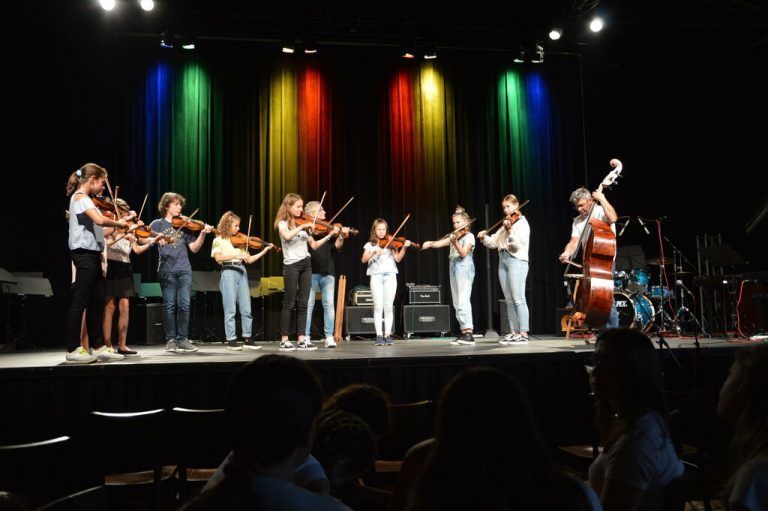 Lehrer wie Schüler freuen sich über die Rückkehr des Präsenzunterrichts und freuen sich auf die Musikschultage.vv