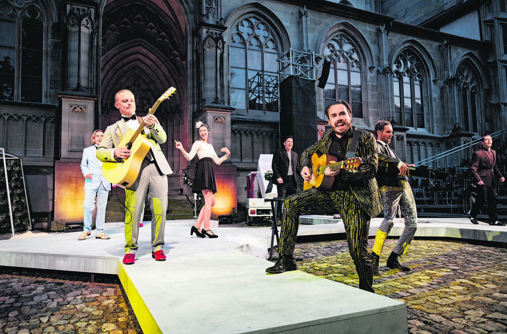 Theater Konstanz serviert sommerleichte Open-Air-Komödie